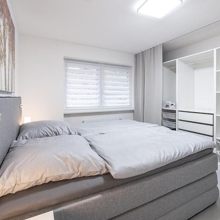 Exklusive Neubau-Ferienwohnung Mit Fernsicht Констанц Екстериор снимка
