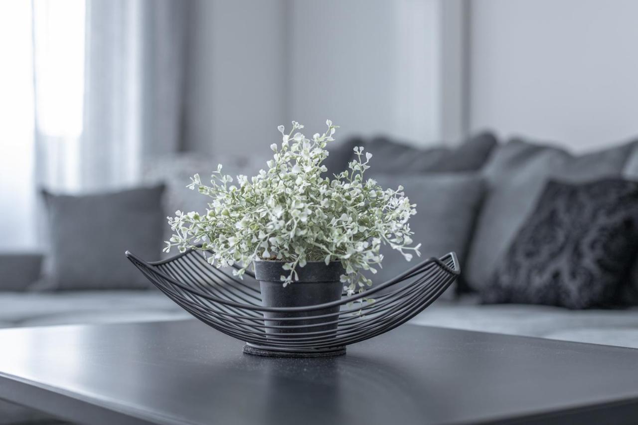 Exklusive Neubau-Ferienwohnung Mit Fernsicht Констанц Екстериор снимка